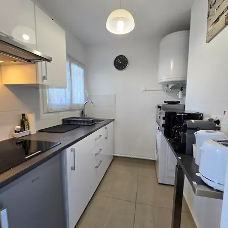 Cocon Bord De Mer, Elegant With Ac And Parking And Wifi * Le Lavandou
