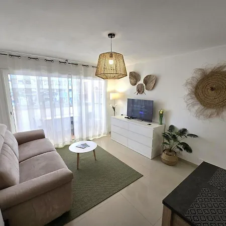 Cocon Bord De Mer, Elegant With Ac And Parking And Wifi Appartamento